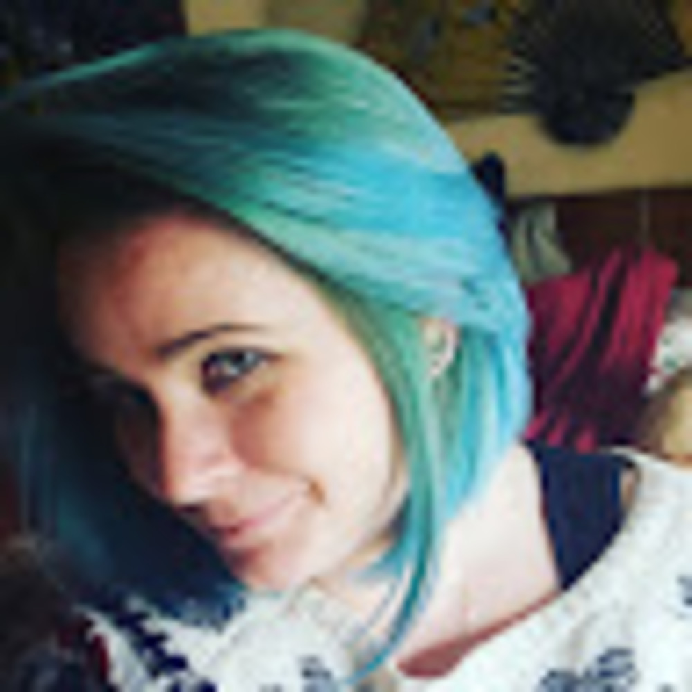 Meet your Posher, Alicia